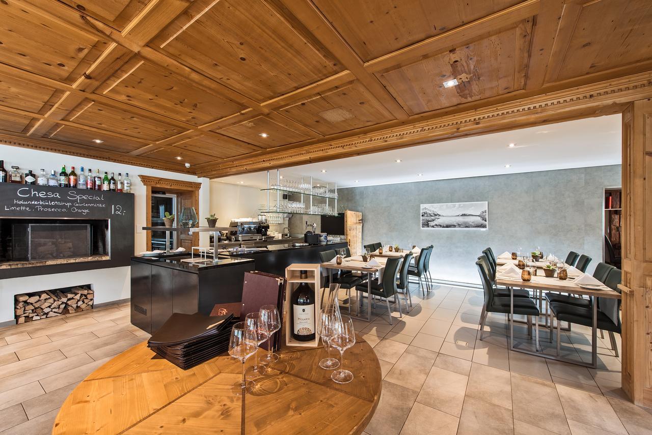 Hotel Restaurant Chesa 필름 외부 사진